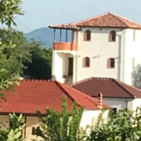 Kulla Xhemalit Villa Batra e Madhe