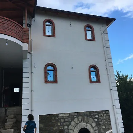 Kulla Xhemalit * Batra e Madhe